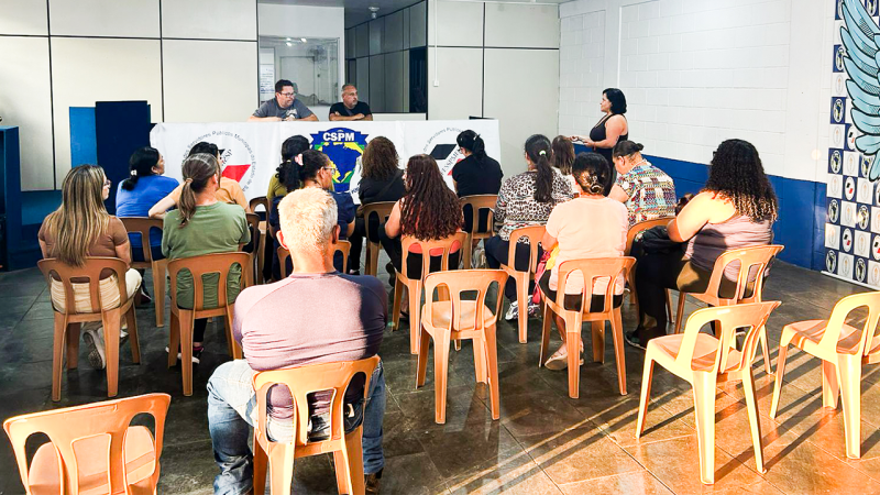 ADEs de Suzano têm reunião com o Sindicato e iniciam mobilização por valorização e melhores salários