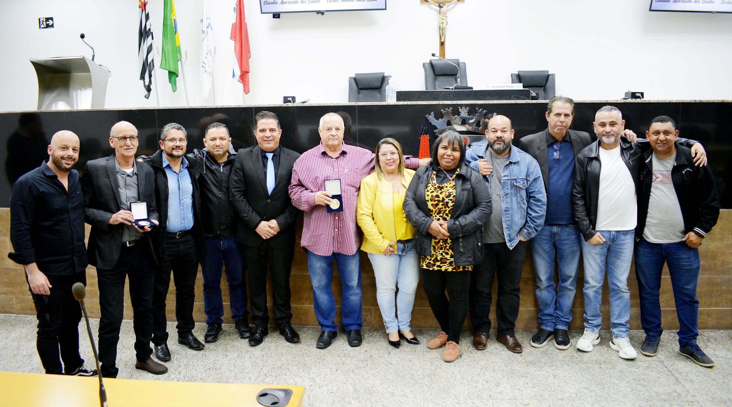 Dirigentes sindicais de 11 cidades prestigiam nossas lideranças Ted e Grillo no recebimento da Medalha Antonio Marques Figueira